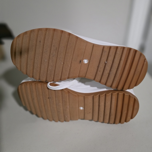 PLATFORM HIGHTOP TENNIS SHOE SNEAKERS SZ 8 - Picture 5 of 6